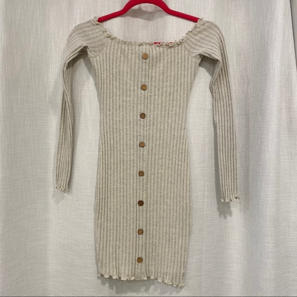 New Forever 21 off shoulder dress. Oatmeal, Small. - Picture 2 of 6